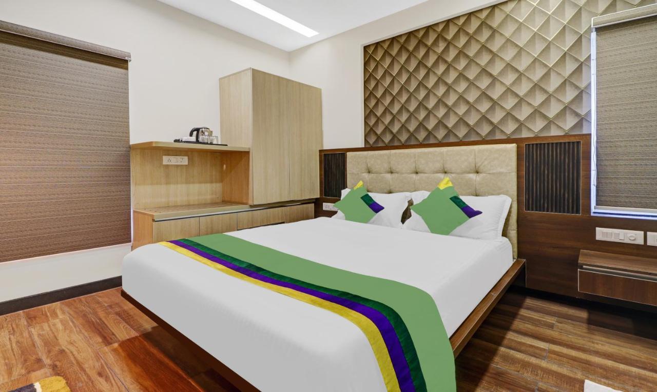 Treebo Elite Heritage Bangalore Luaran gambar