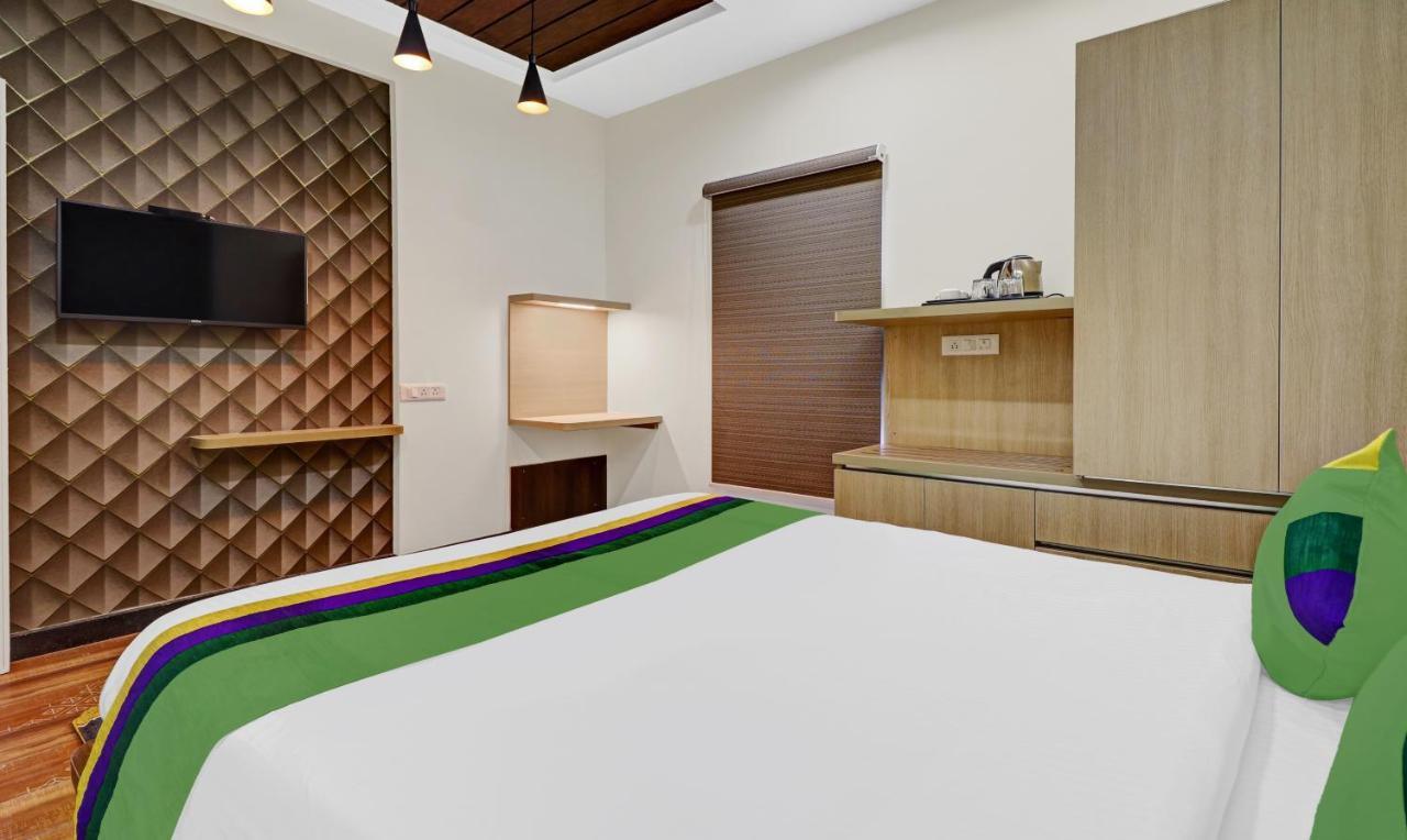 Treebo Elite Heritage Bangalore Luaran gambar